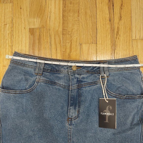 NWT Flamingals Blue Denim Bermuda Shorts (Size: L) - Picture 5 of 8